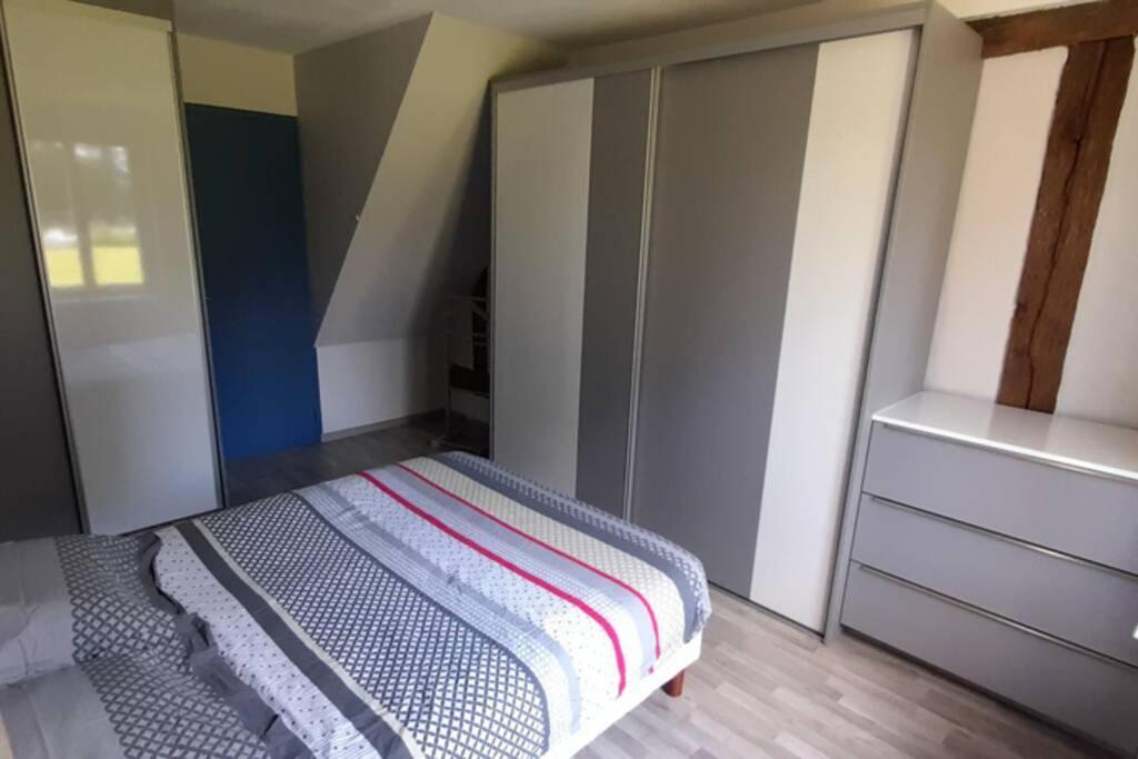 Maison En Colombage Renovee La Fontenelle  Buitenkant foto