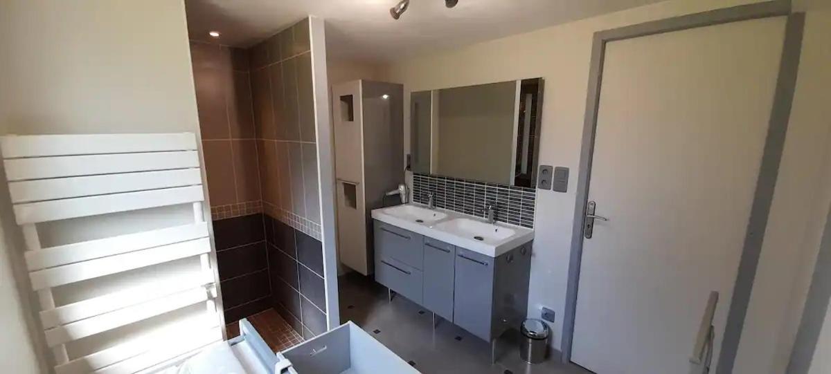 Maison En Colombage Renovee La Fontenelle  Buitenkant foto
